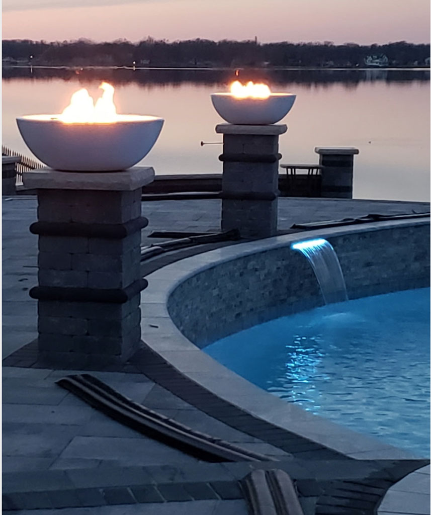 Custom pool builder near me